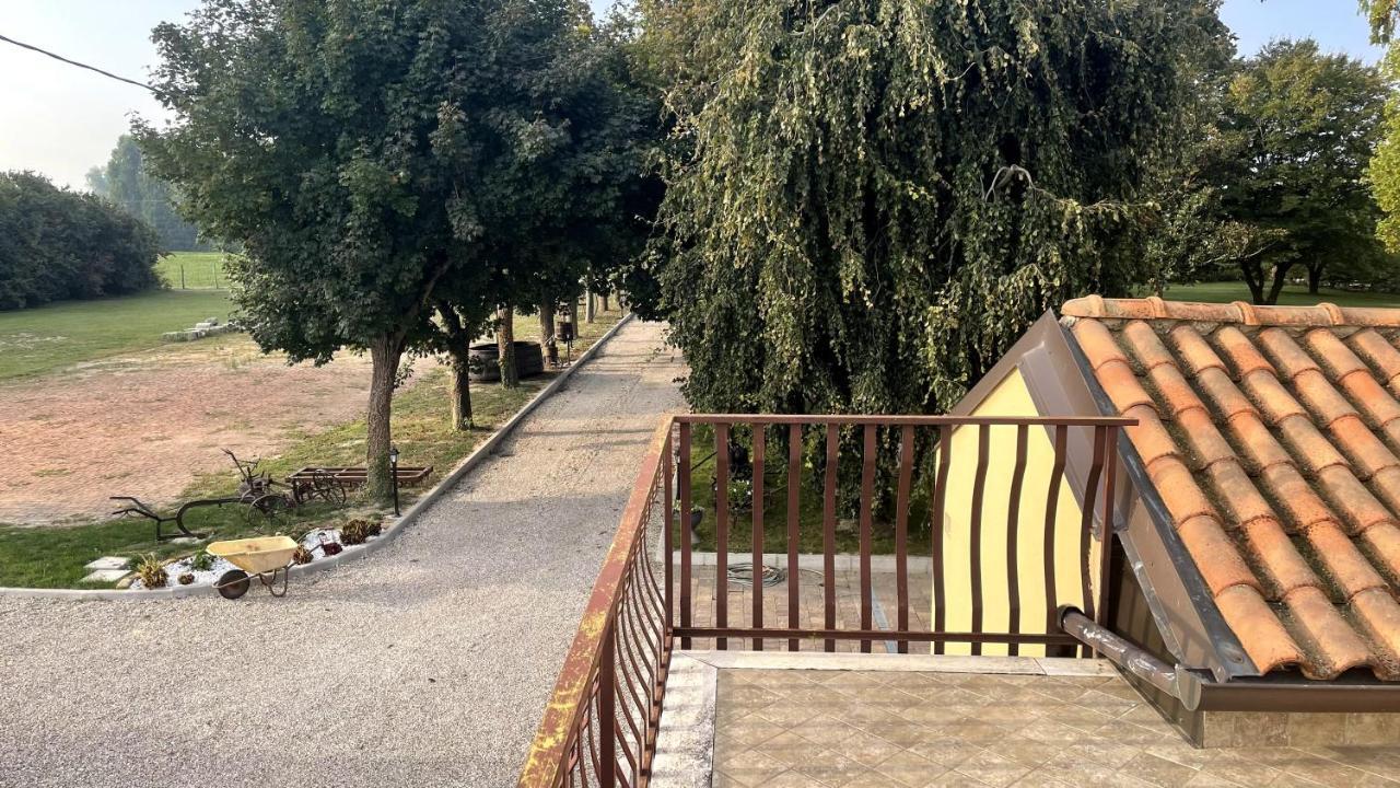 Agriturismo La Foscarina Vescovana Exterior foto